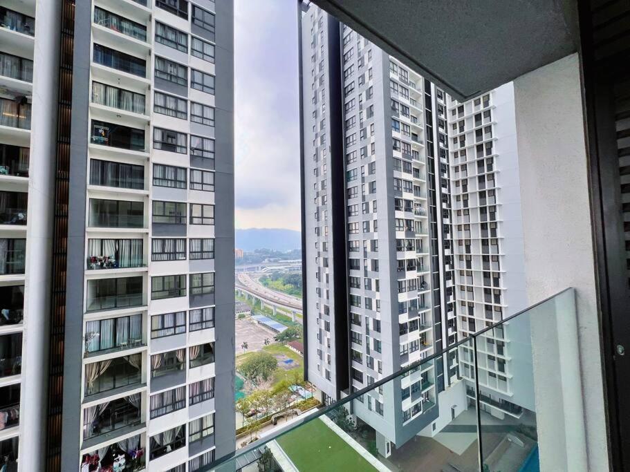Homely 2Br Heritage D'Sara @ Link To Mrt, Near Thomson Hospital & Sungai Buloh Hospital Exterior photo
